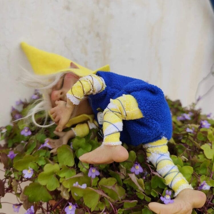 Dream Elf - La figurine en porcelaine qui rêve de vous