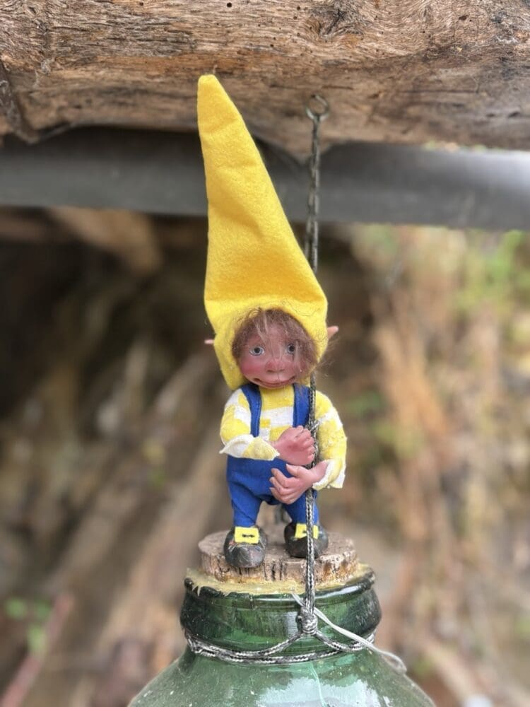 Friendship Elf - Porcelain Figure for Gifting